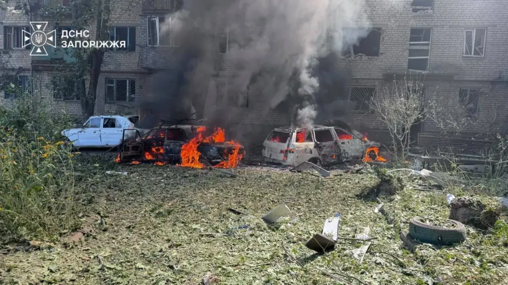 Запоріжжя після ударів КАБами: від 11 поранених до 24 постраждалих